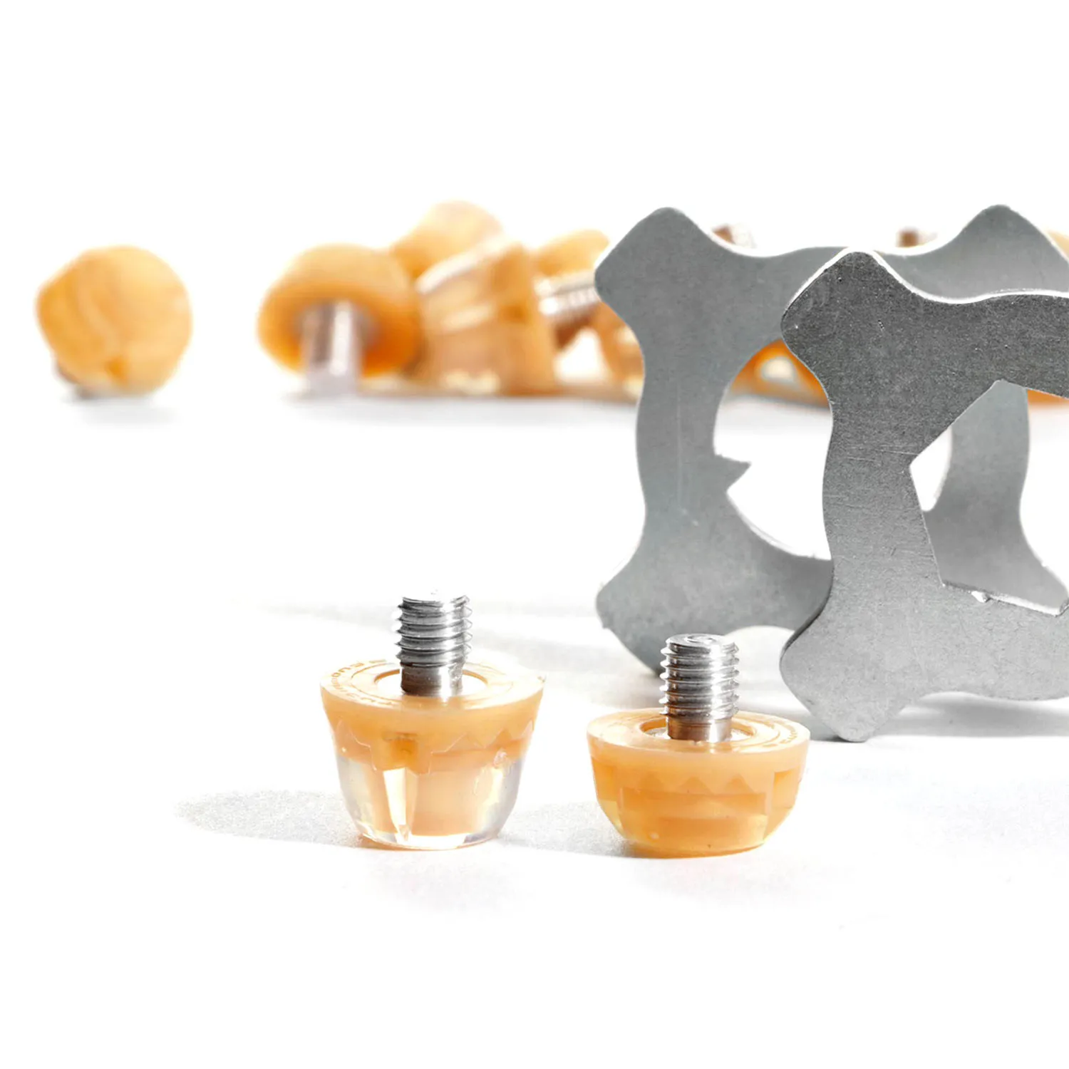 14x tacos TPU estándar Studiamonds oro + 2 llaves