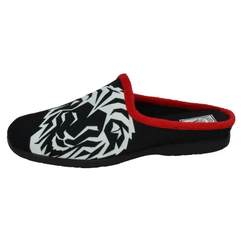 960110 ZAPATILLAS LEÓN COLOR NEGRO