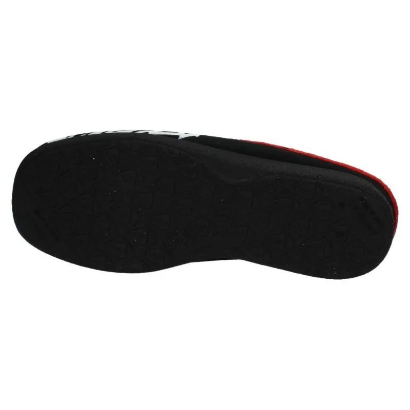 960110 ZAPATILLAS LEÓN COLOR NEGRO