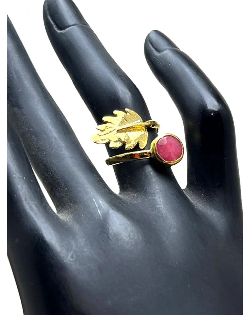 ANILLO MUJER ALTA BISUTERÍA CON PIEDRA NATURAL ROSA Y DETALLE DE HOJA