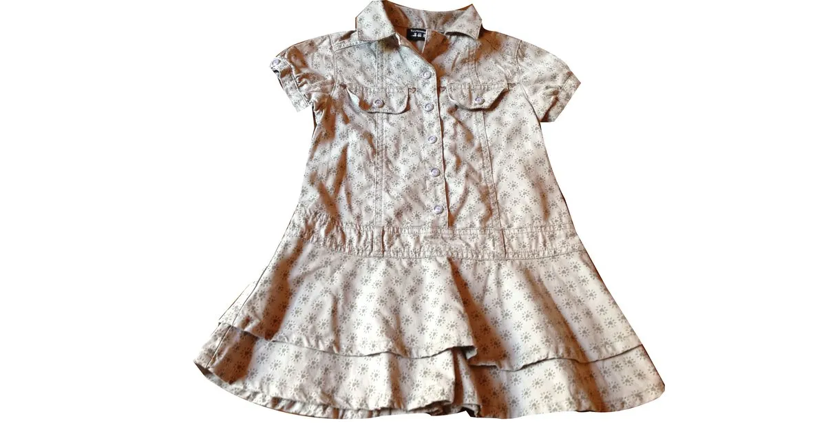 Autre Marque Vestido de niña toutcomptefait Beige 