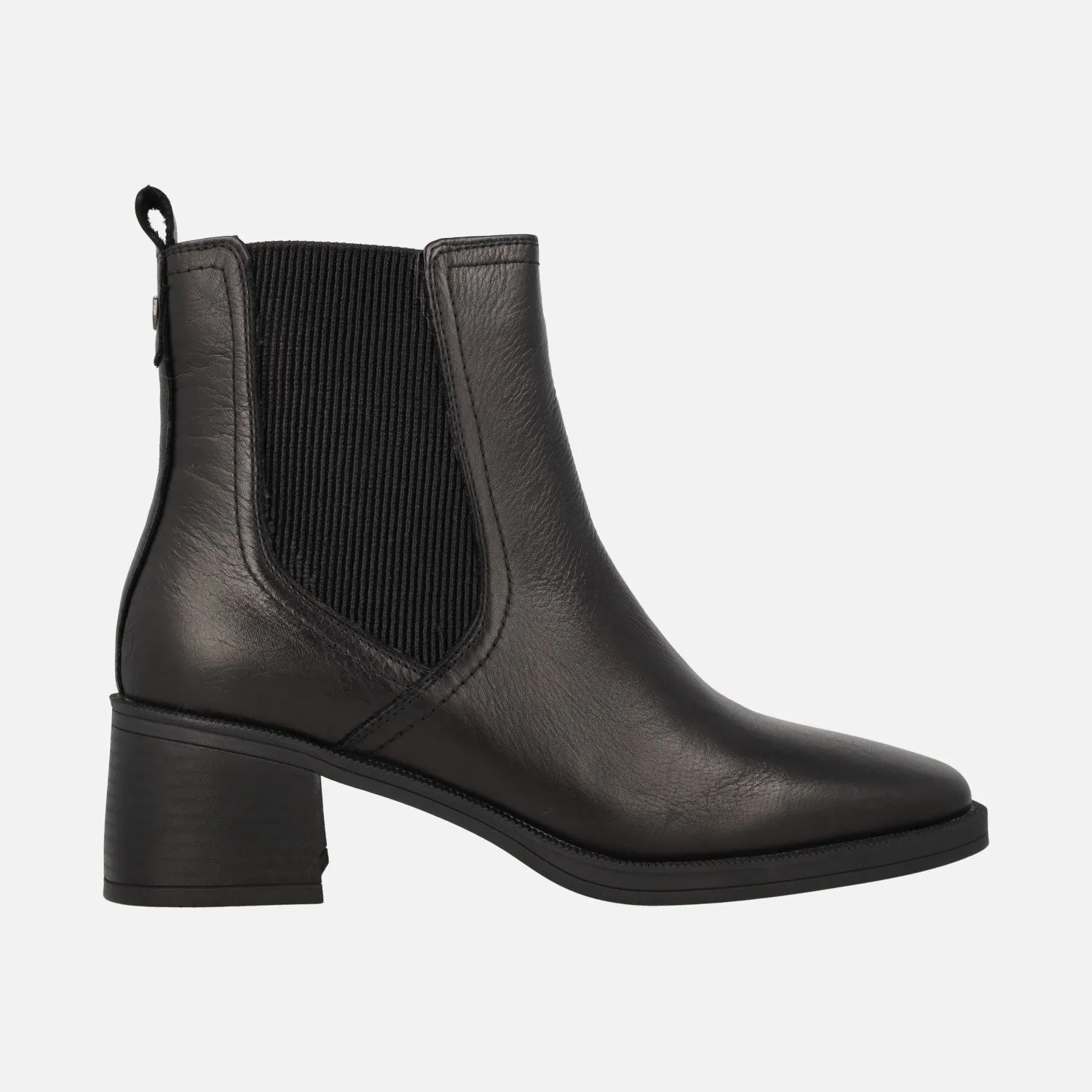 Botines negros de piel con tacón medio y elástico lateral Carmela