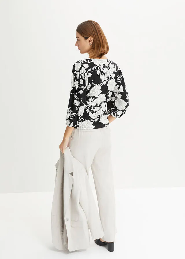 CAMISA CON INSERTO DE GANCHILLO NEGROBLANCO DE FLORES