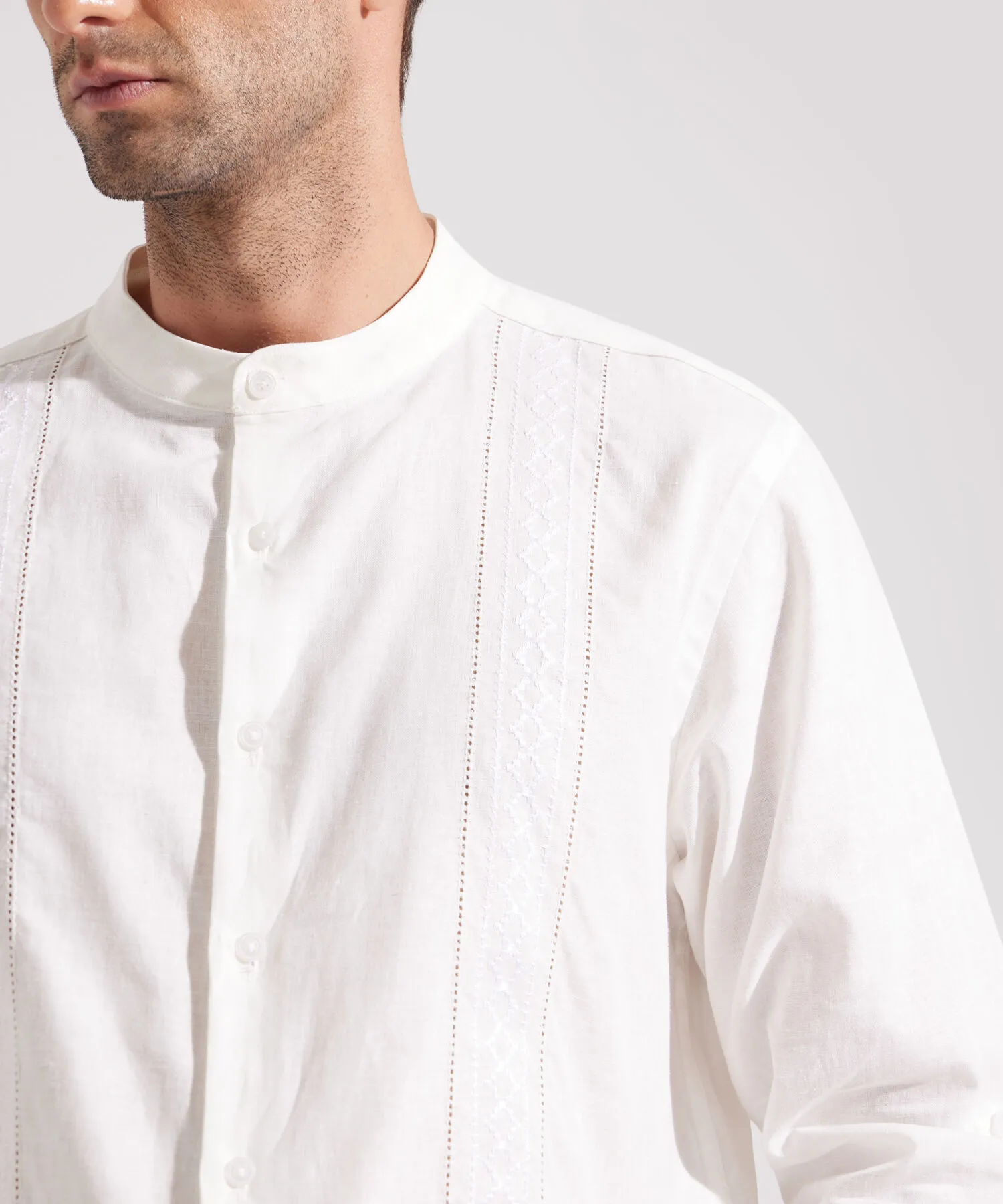 CAMISA GUAYABERA EN EFECTO LINO