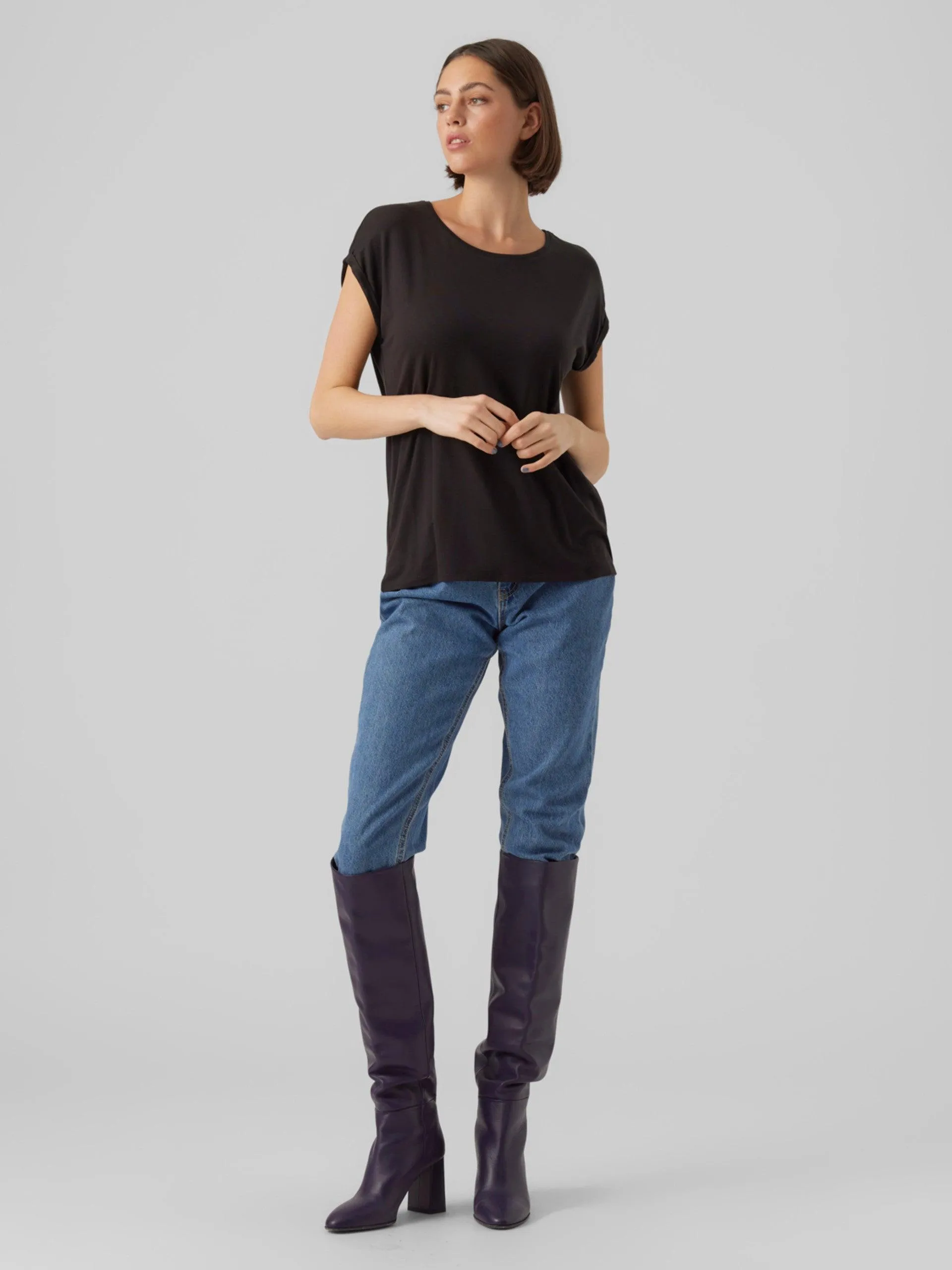 Camiseta Básica de Mujer Vero Moda AWARE Black