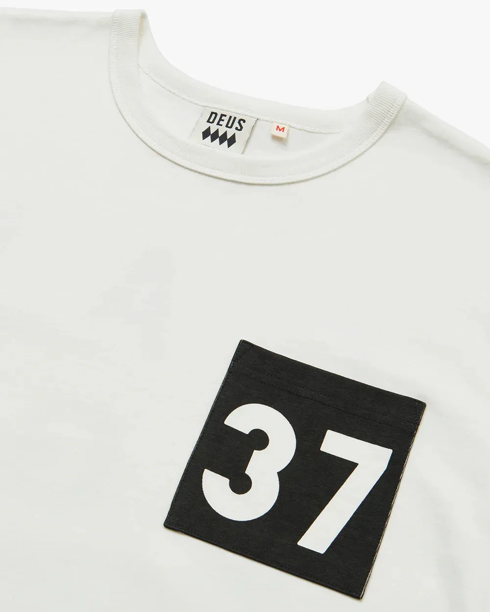 CAMISETA CANGGU BLANCA
