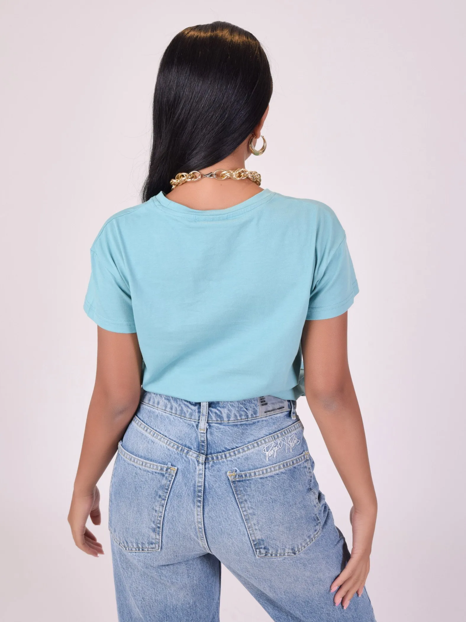Camiseta con banda elástica