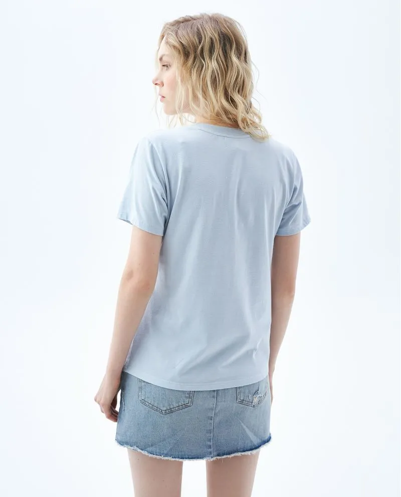 Camiseta con efecto desgaste para mujer