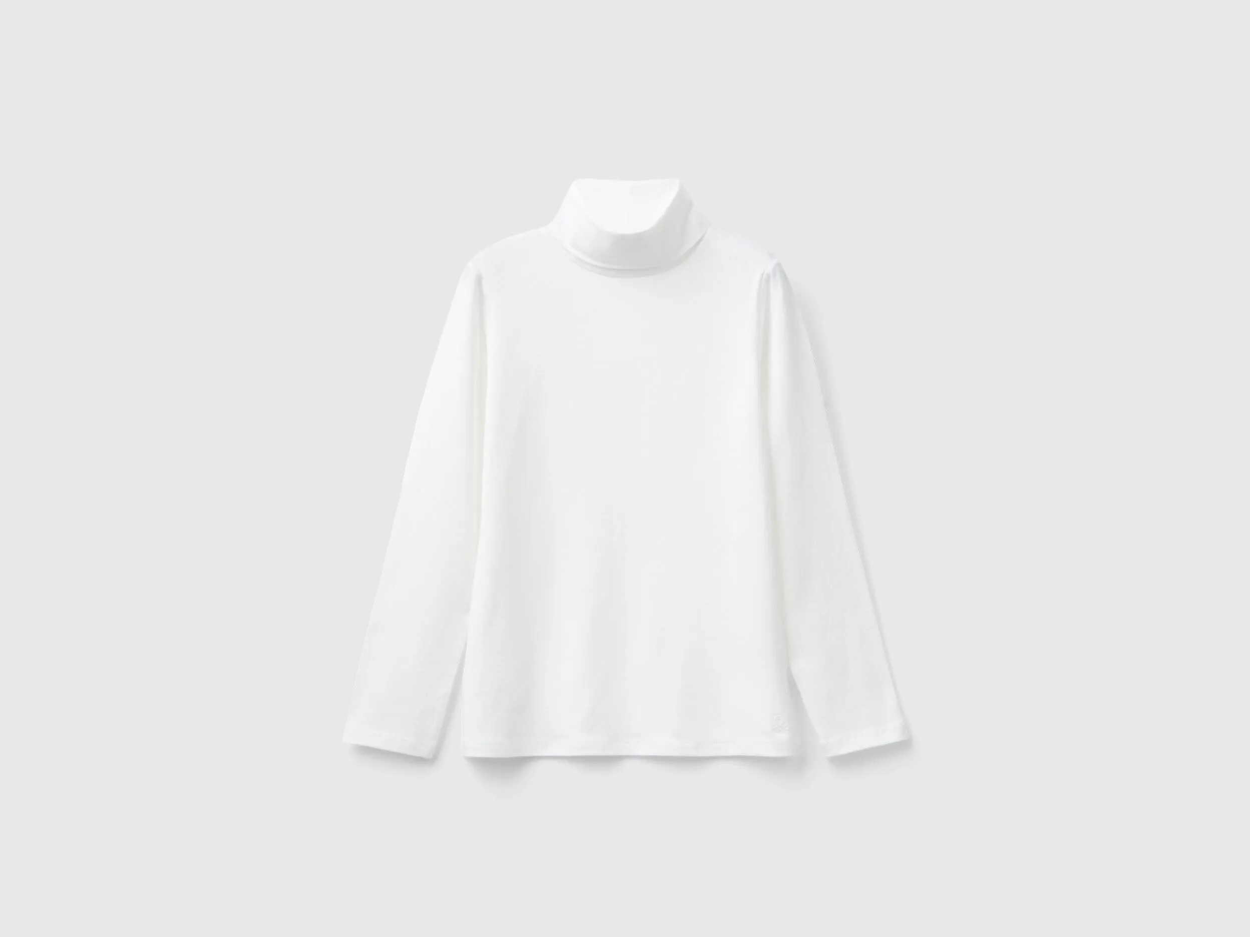 Camiseta elástica de cuello alto