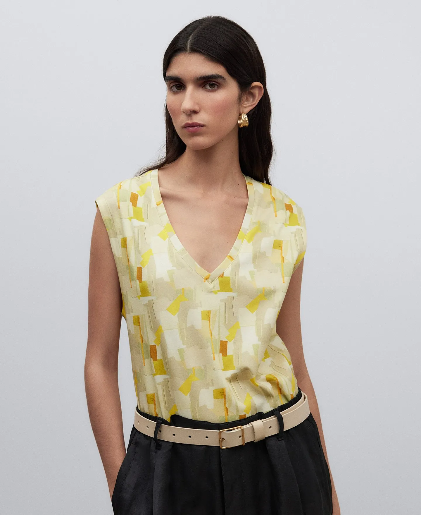 Camiseta estampada cuello pico mujer