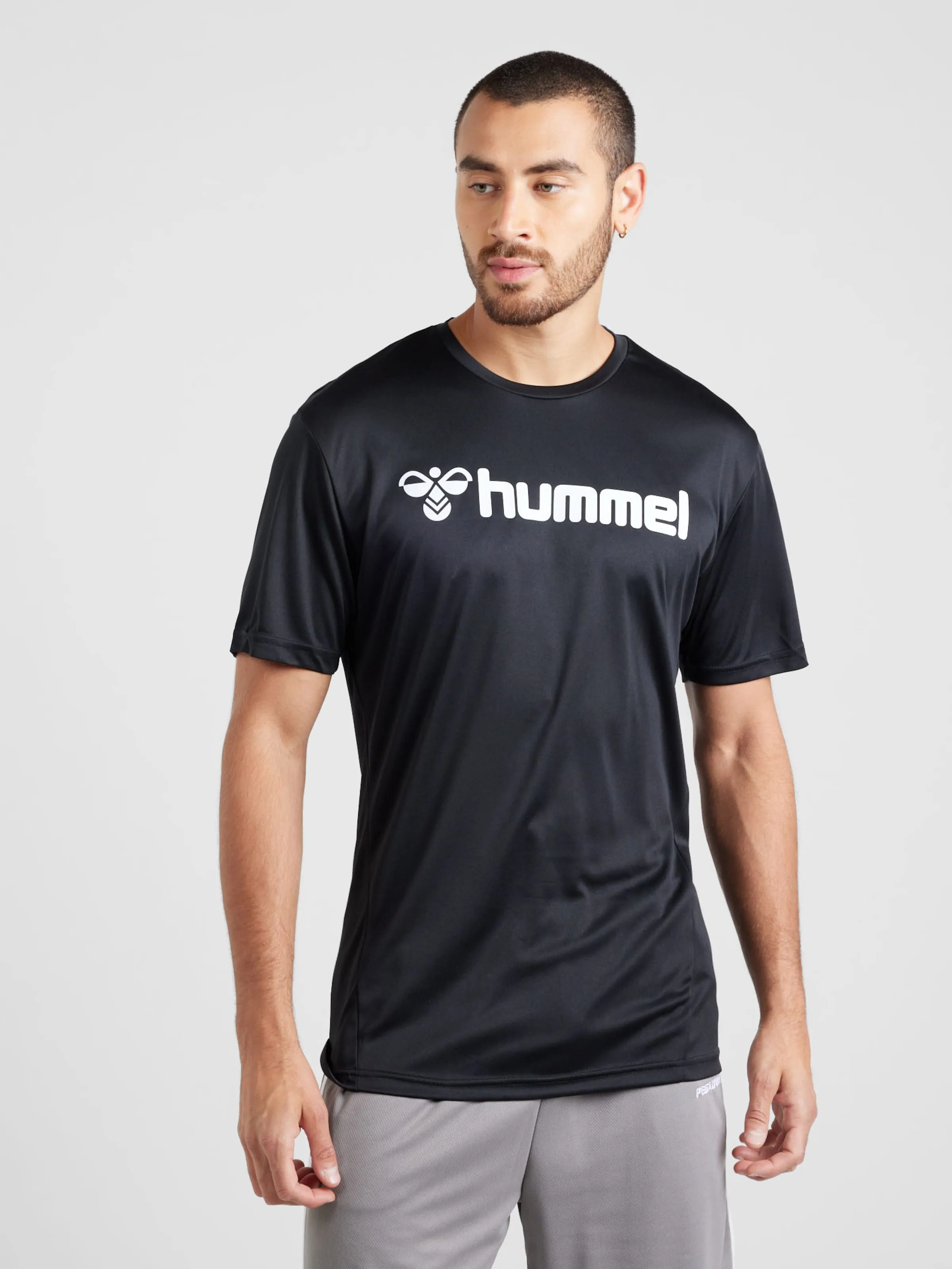 Camiseta funcional Hummel en Negro