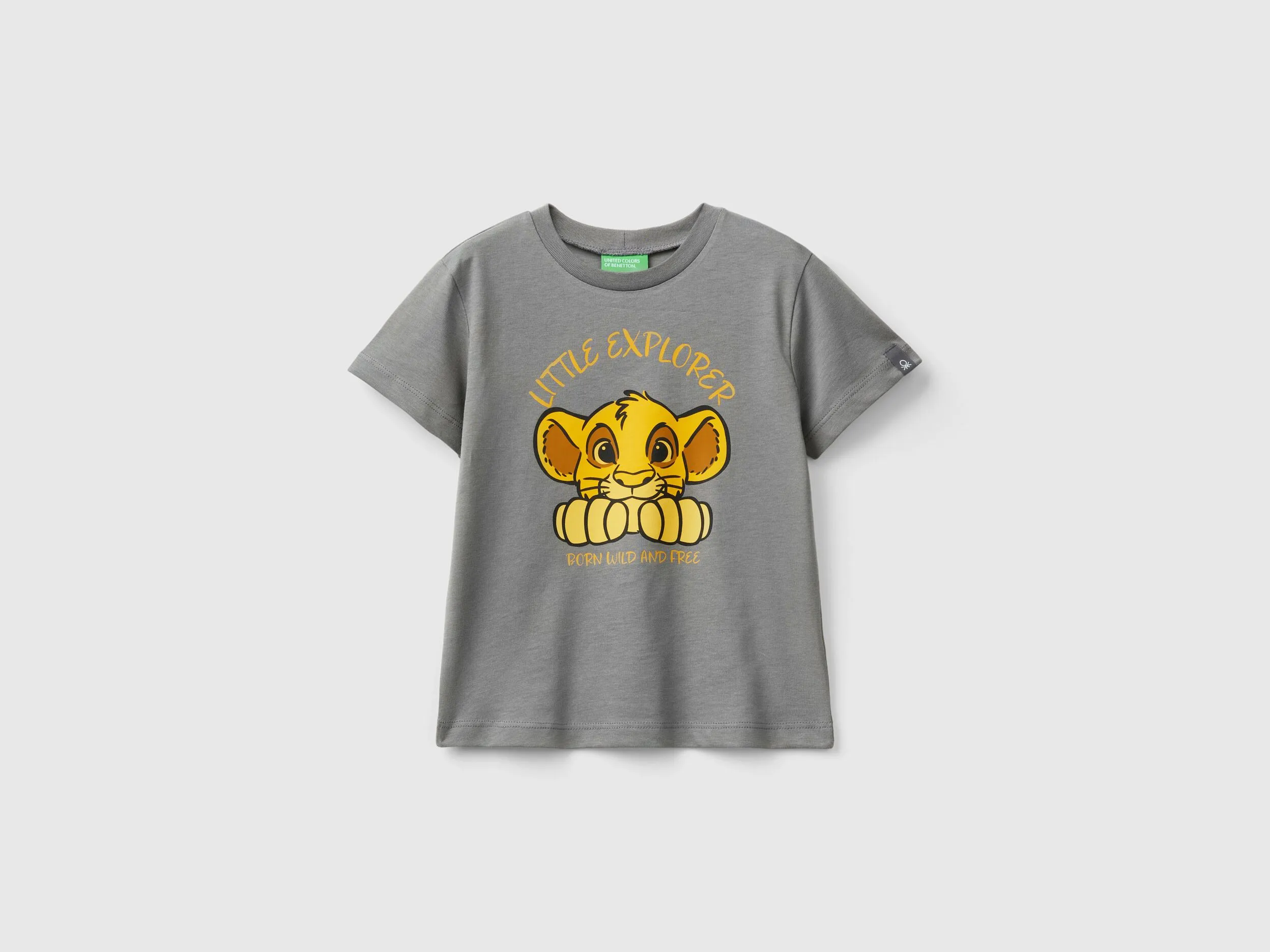 Camiseta gris oscuro ©Disney Simba