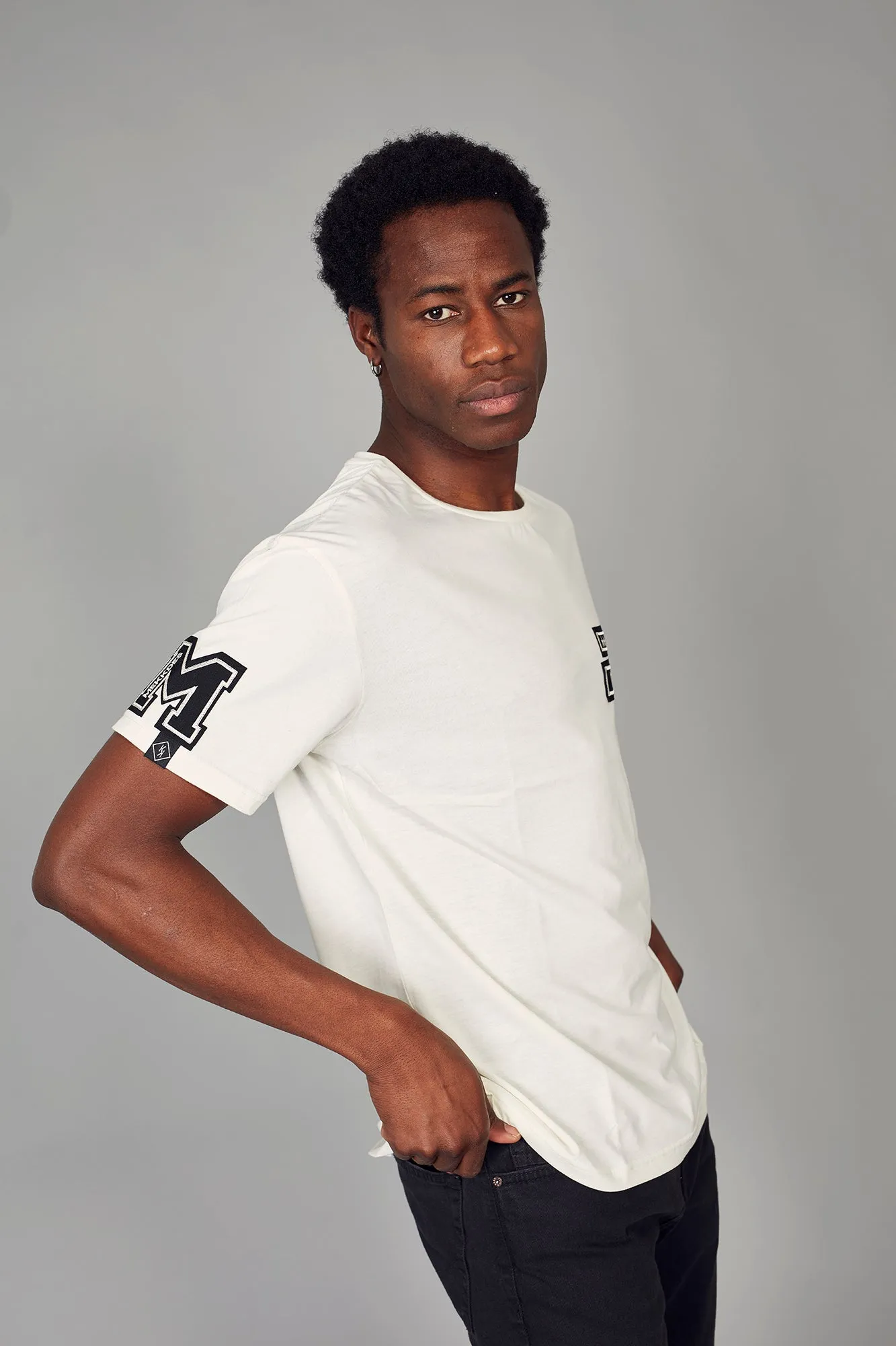 Camiseta HE crudo ATTITUDE espalda redondeada