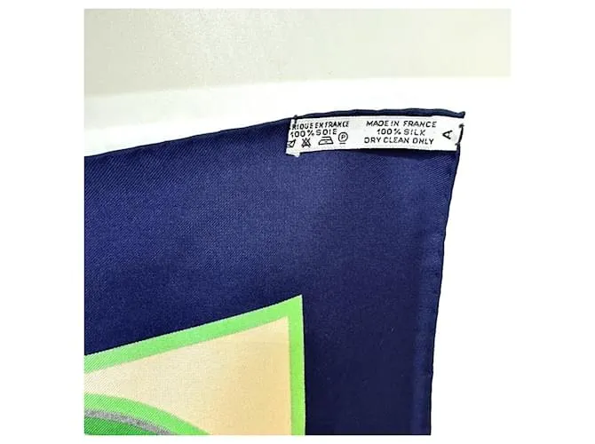 Carré 90 Hermès Multicolor 