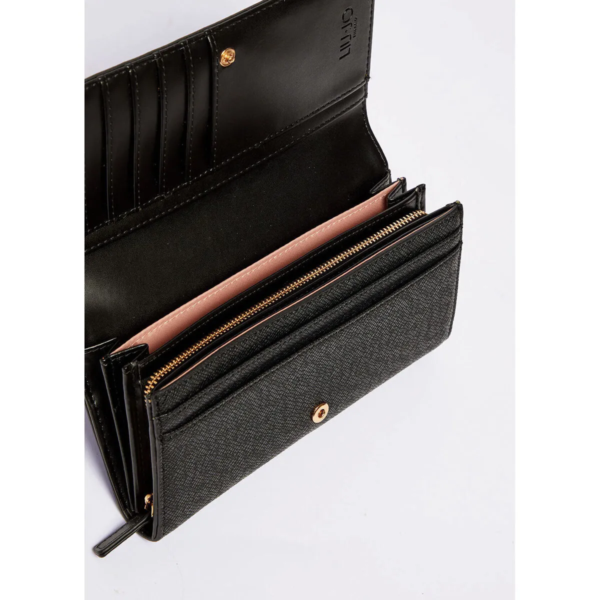 Cartera grande con logotipo
