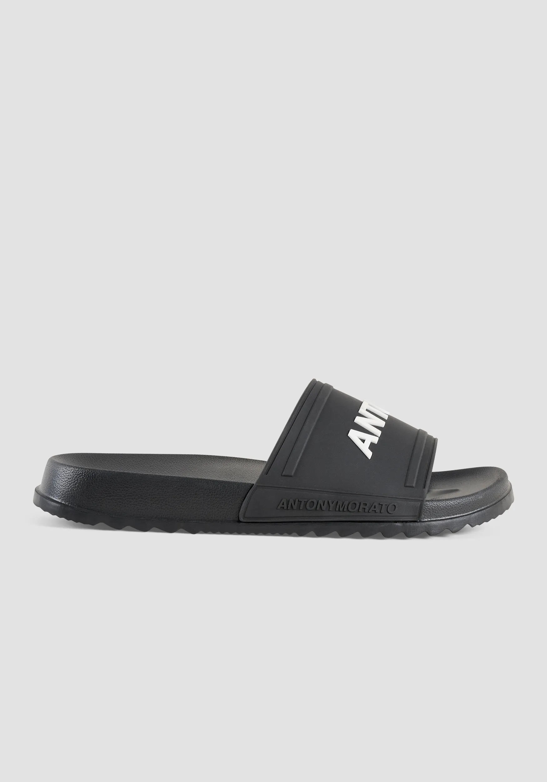 CHANCLAS 