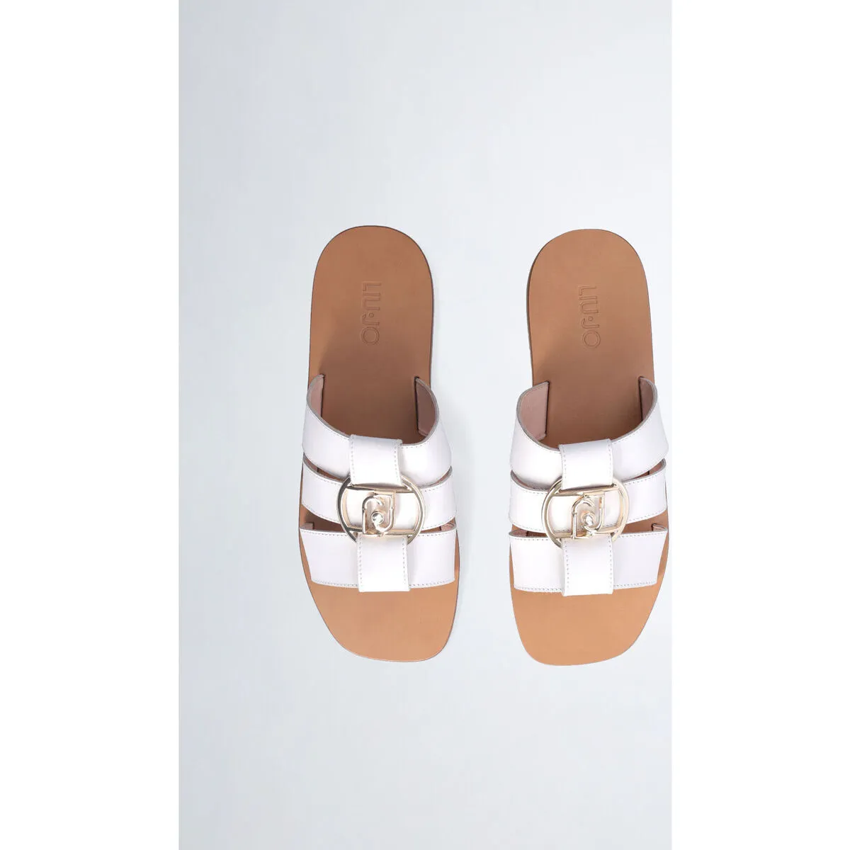 Chanclas planas con logotipo