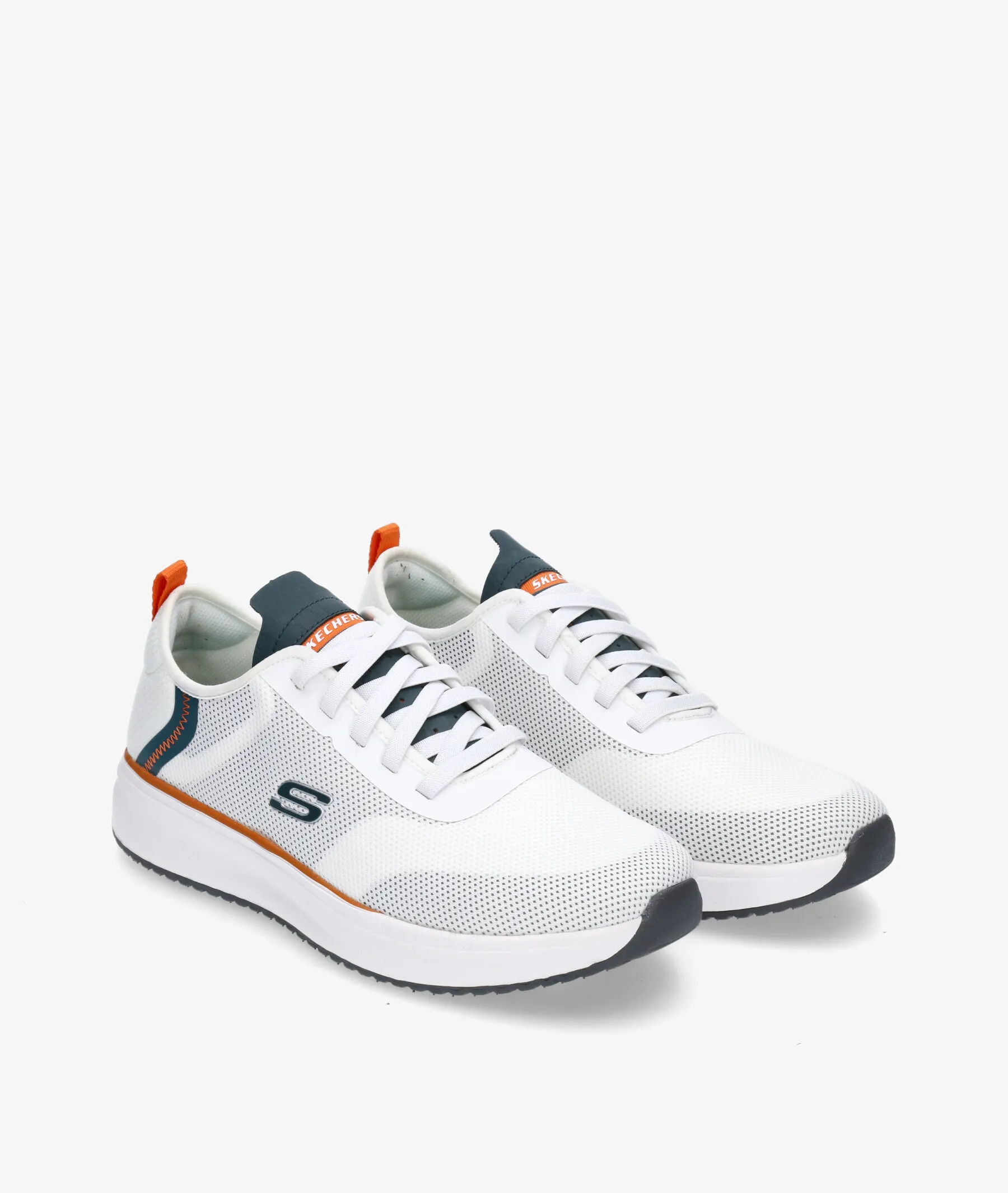 Deportivos Skechers 210409 en blanco