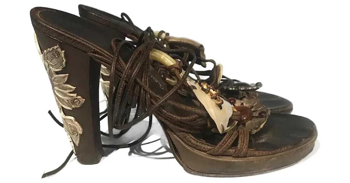 EMANUEL UNGARO Sandalias T.UE 37 cuero Castaño 