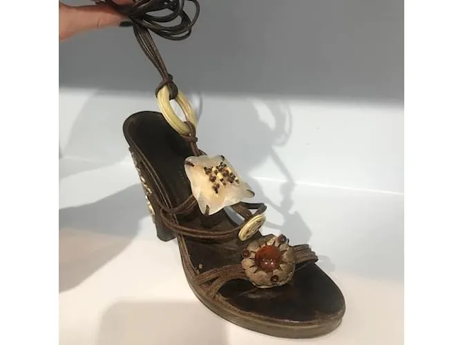 EMANUEL UNGARO Sandalias T.UE 37 cuero Castaño 