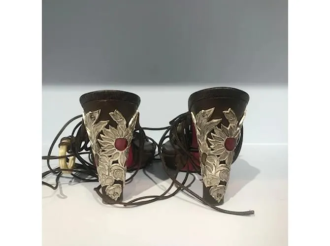 EMANUEL UNGARO Sandalias T.UE 37 cuero Castaño 