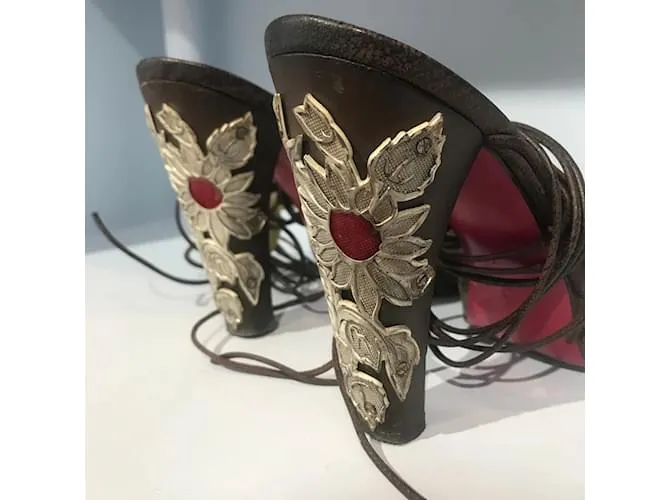 EMANUEL UNGARO Sandalias T.UE 37 cuero Castaño 