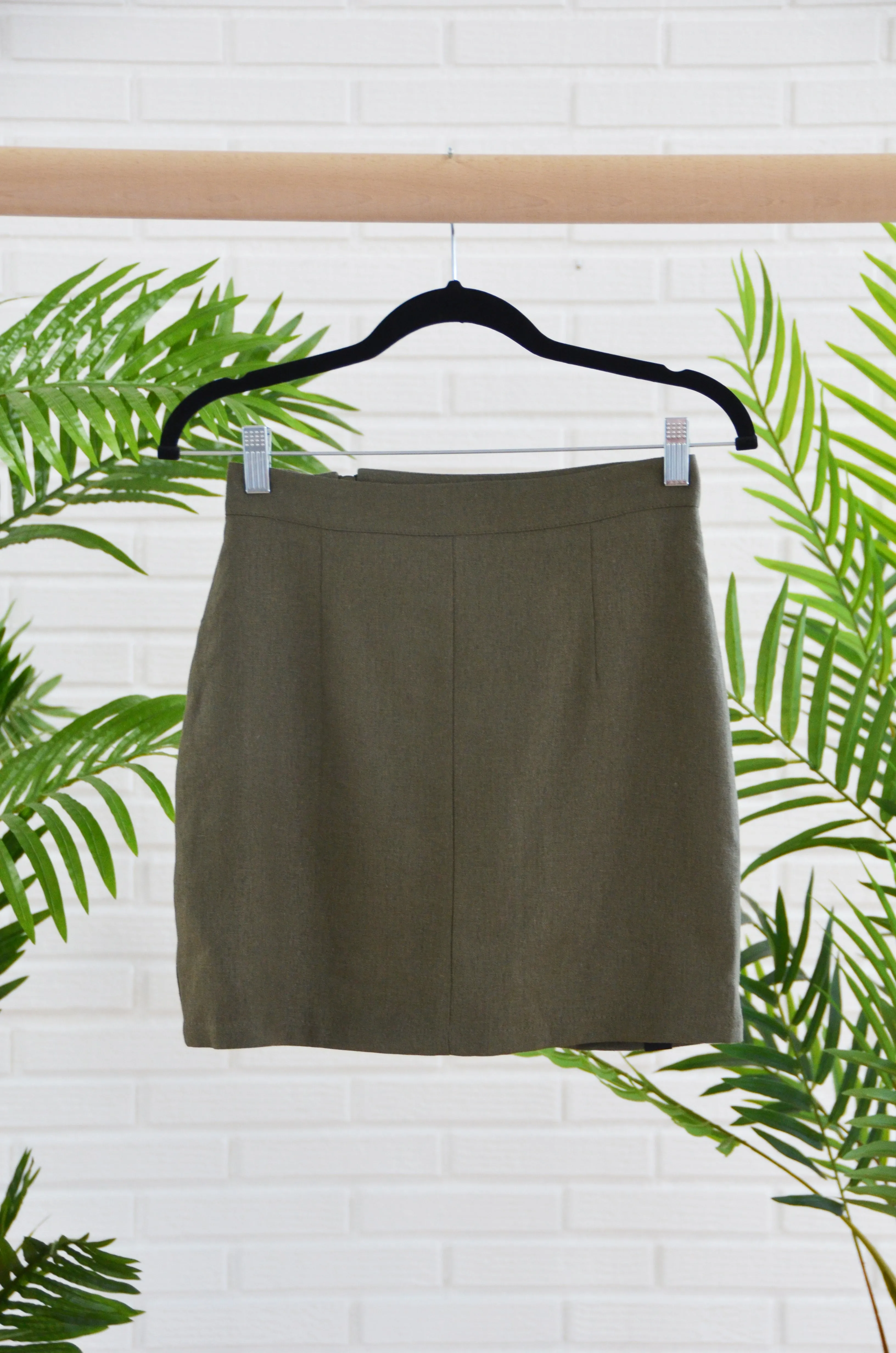Falda cremallera lino khaki