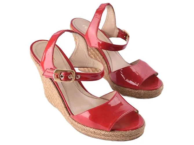 FENDI Sandalias T.UE 38.5 cuero Roja 