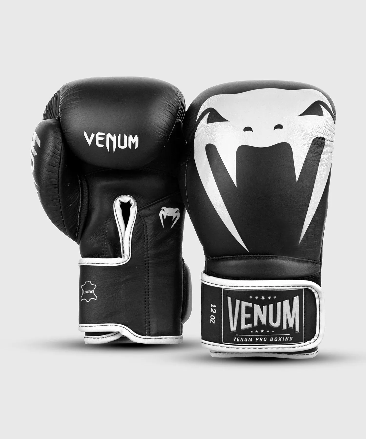 GUANTES DE BOXEO PROFESIONAL VENUM GIANT 2.0  – VELCRO  NEGRO/BLANCO