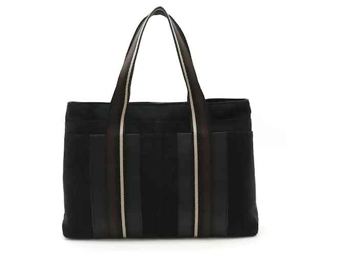 Hermès Troca Negro 