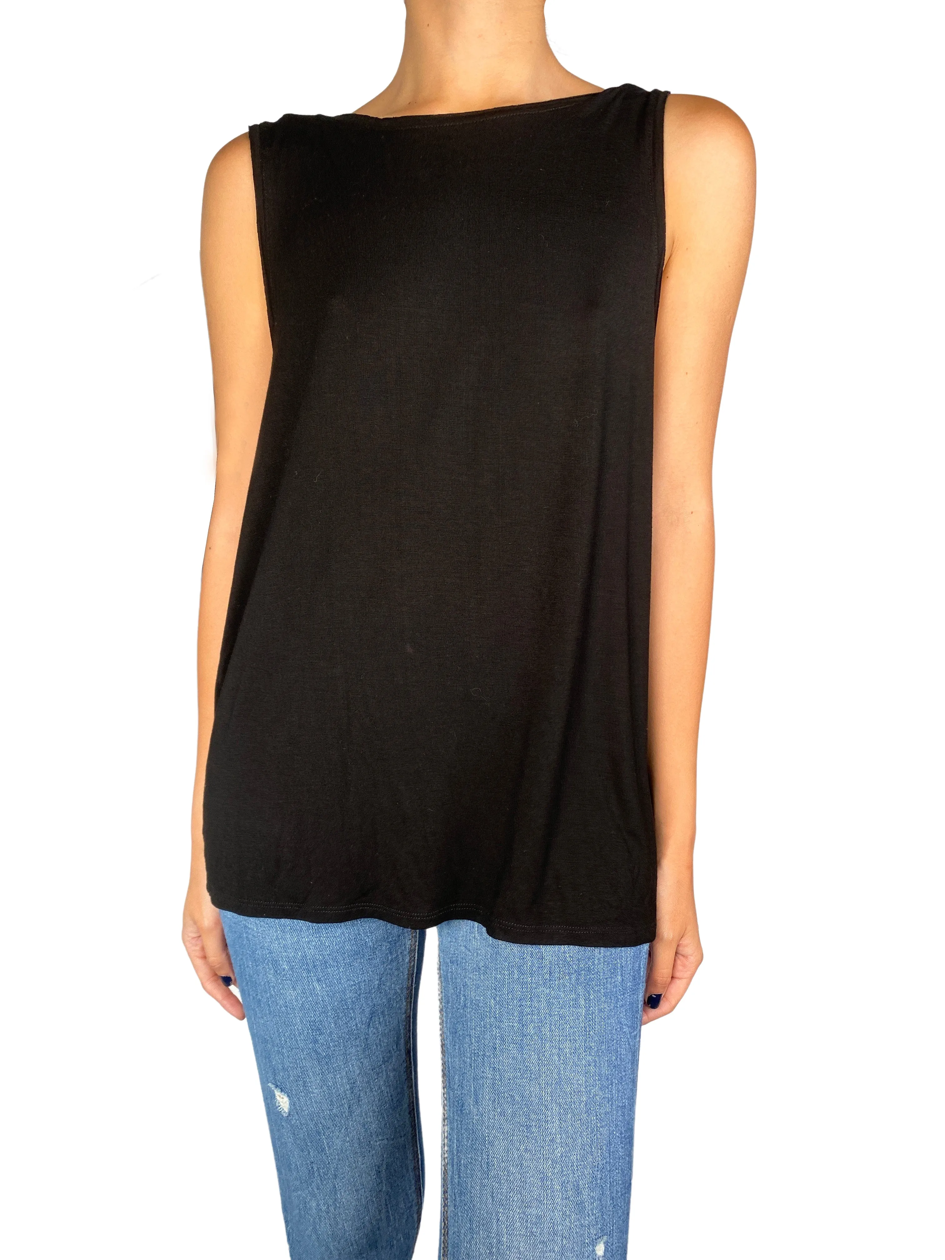 KARYN COO Polera Negra Escote Espalda