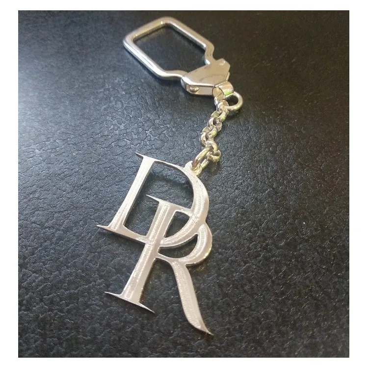Llaveros de iniciales entrelazadas personalizado plata de ley
