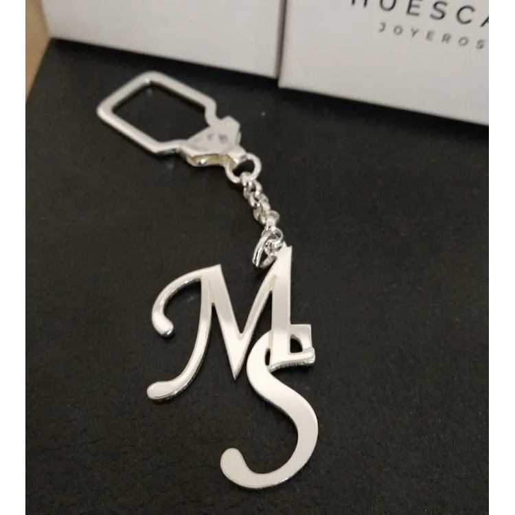 Llaveros de iniciales entrelazadas personalizado plata de ley