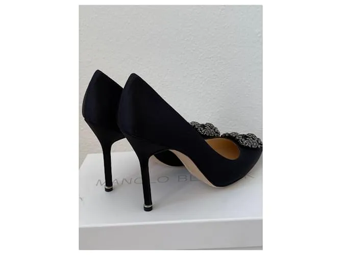 Manolo Blahnik Hangisi Negro 