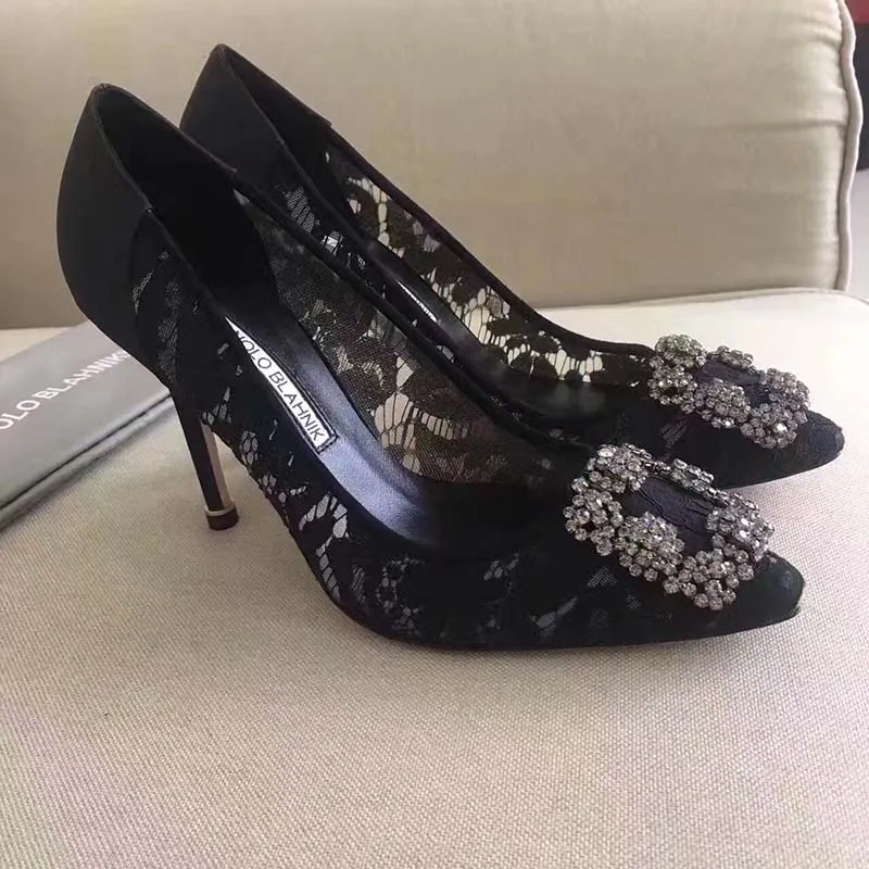 MANOLO BLAHNIK ZAPATOS DE TACóN CON HEBILLA Y ENCAJE HANGISI PARA MUJERNEGRO