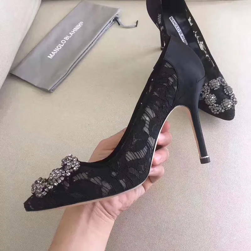 MANOLO BLAHNIK ZAPATOS DE TACóN CON HEBILLA Y ENCAJE HANGISI PARA MUJERNEGRO
