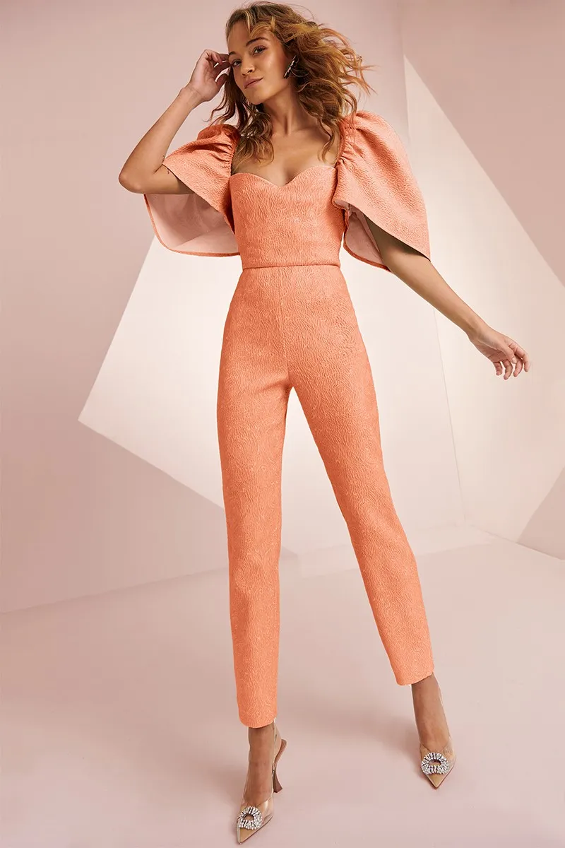 Mono brocado coral escote corazón Zoe