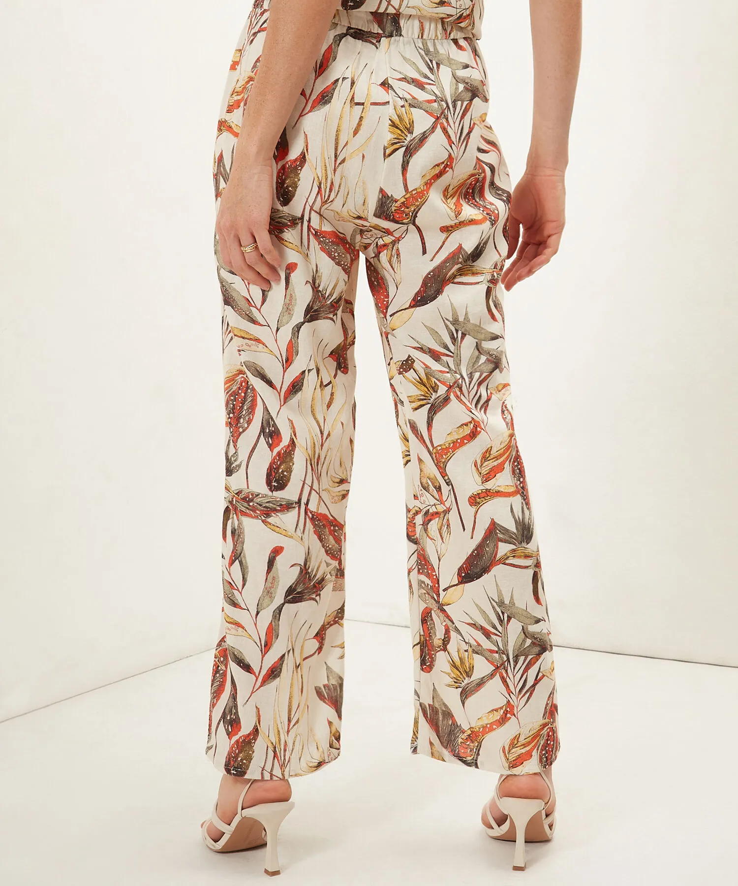 PANTAL&OACUTE;N ESTAMPADO EN EFECTO LINO