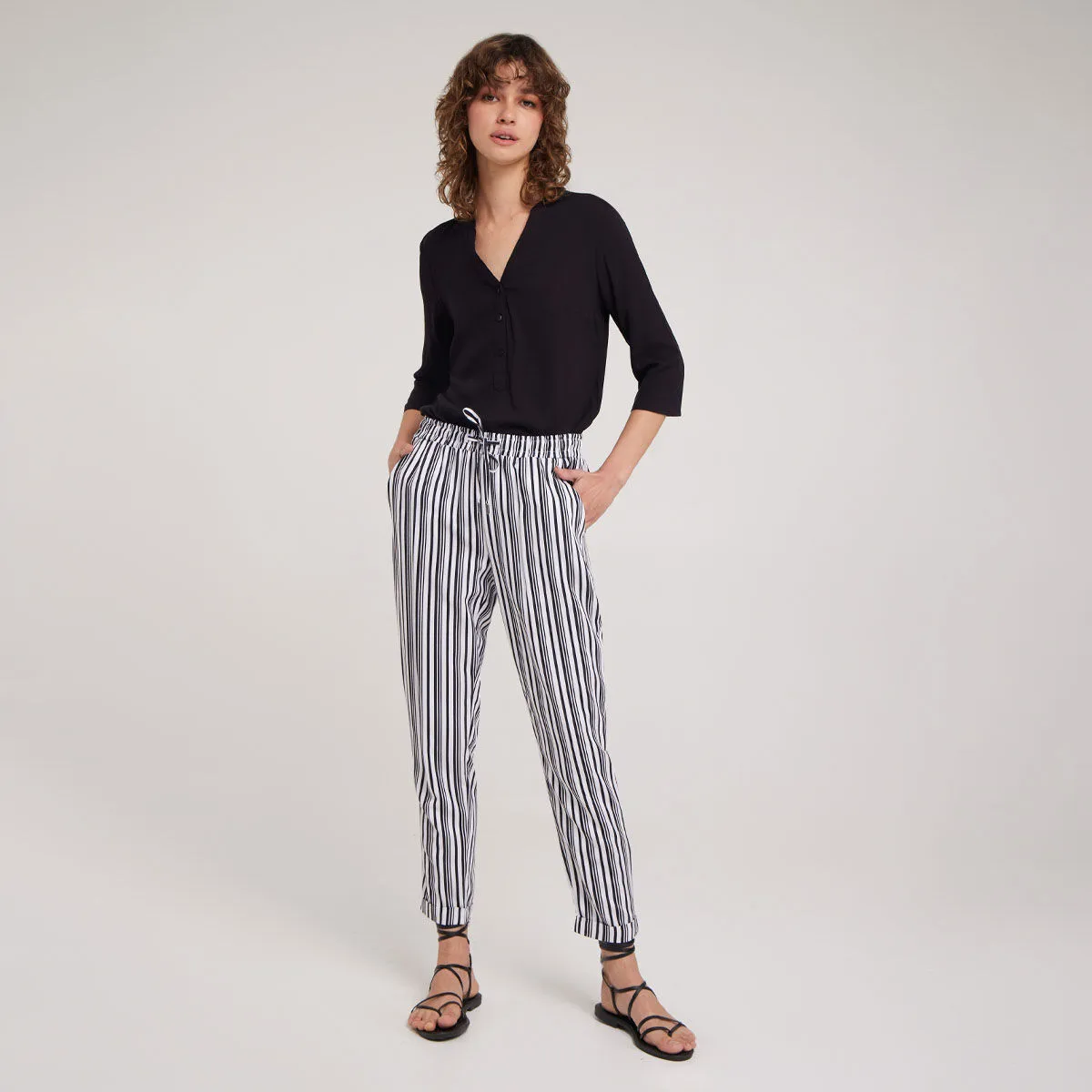 Pantalón Jogger Con Estampado
