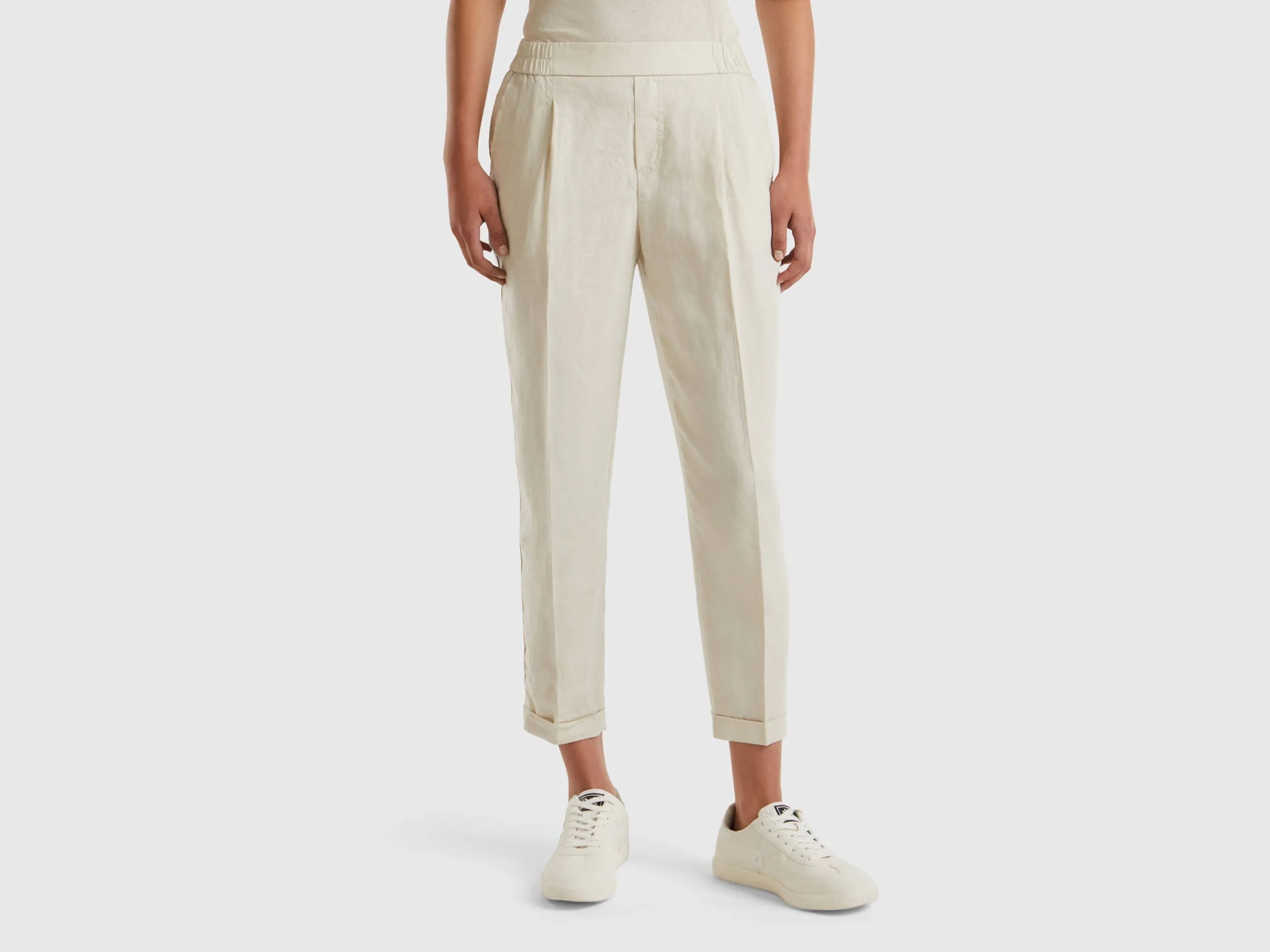 Pantalón regular fit de 100 % lino