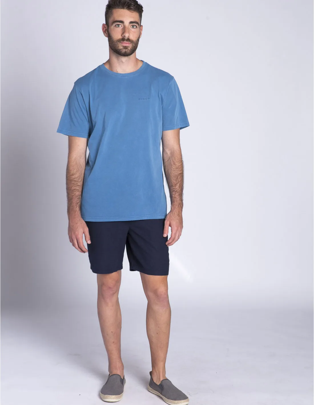 PANTALON CORTO LINO AZUL AURELIUS SOLID