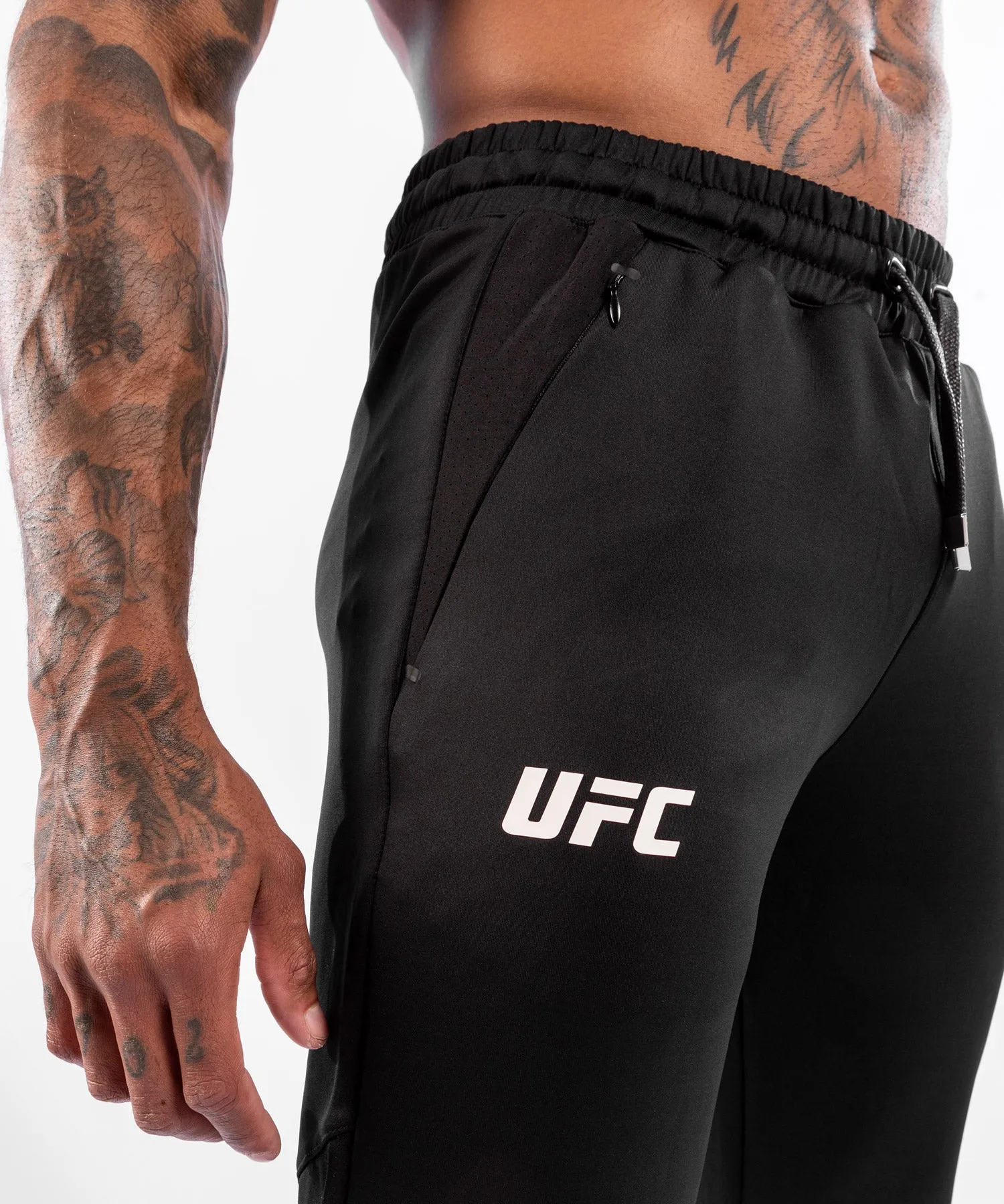 PANTALóN DE CHáNDAL PARA HOMBRE UFC VENUM AUTHENTIC FIGHT NIGHT WALKOUT  NEGRO