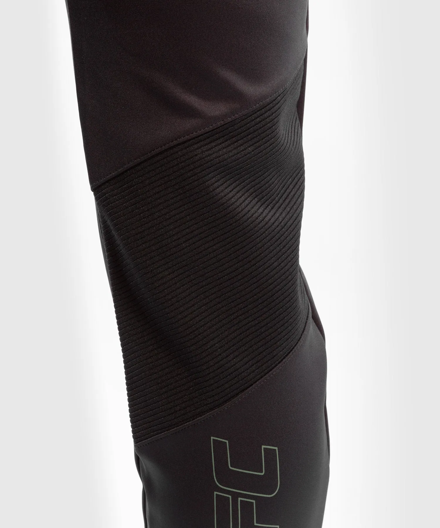 PANTALóN DE CHáNDAL PARA MUJER UFC VENUM AUTHENTIC FIGHT WEEK  CAQUI