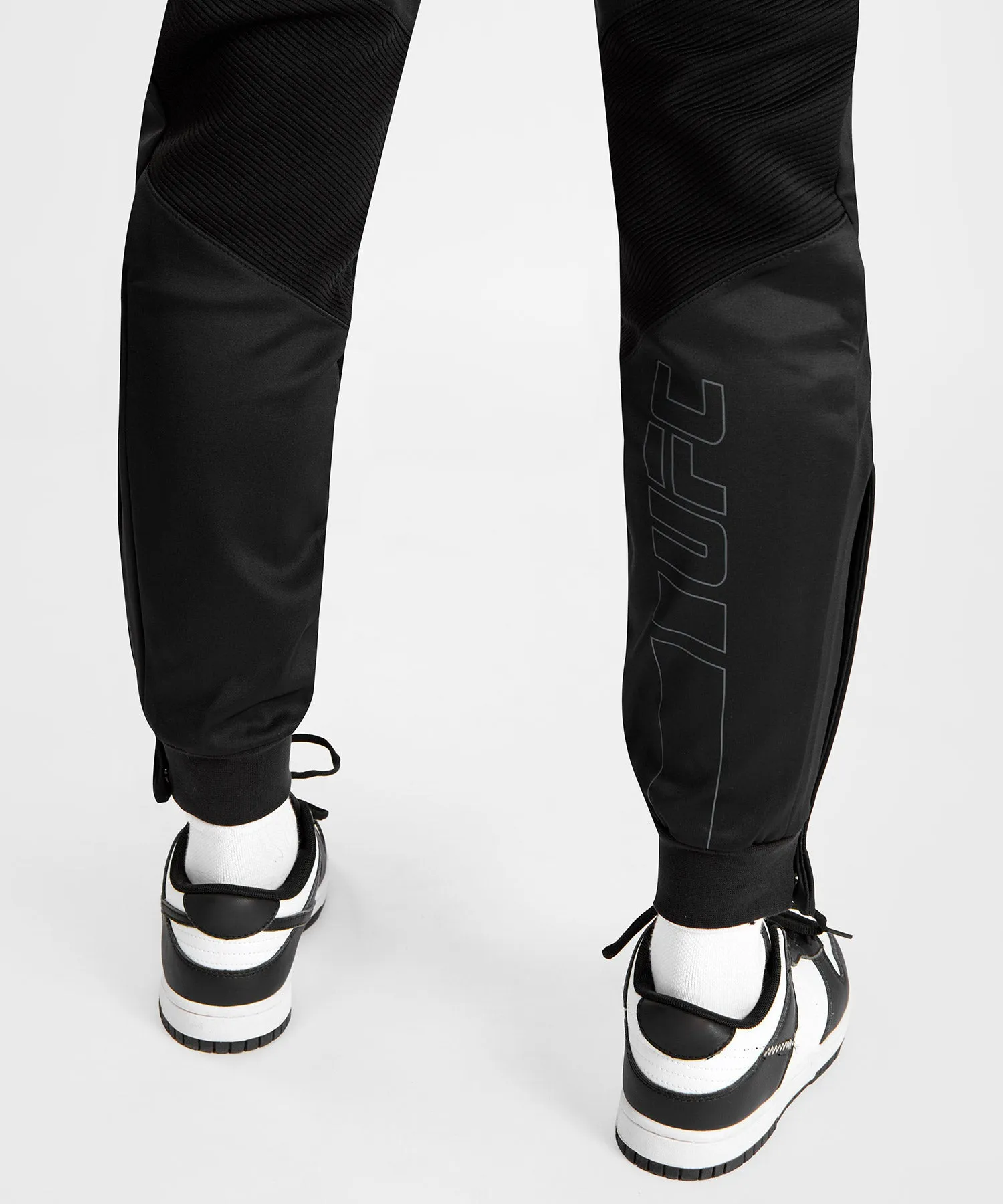 PANTALóN DE CHáNDAL PARA MUJER UFC VENUM AUTHENTIC FIGHT WEEK  NEGRO