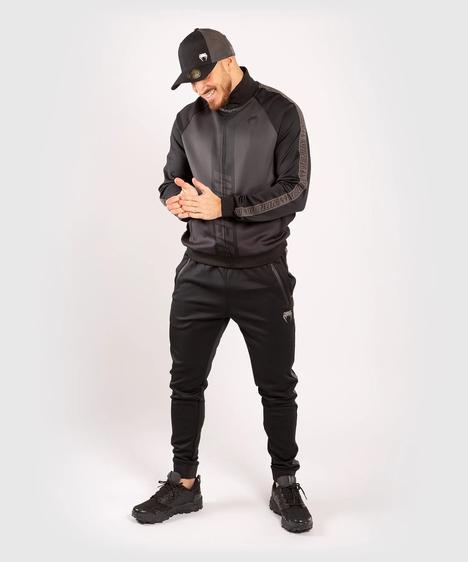 PANTALóN DE CHáNDAL VENUM CLUB 212  NEGRO/GRIS
