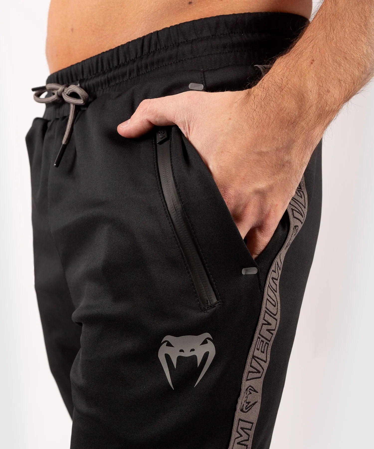 PANTALóN DE CHáNDAL VENUM CLUB 212  NEGRO/GRIS