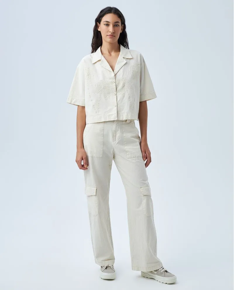 Pantalón tipo cargo para mujer