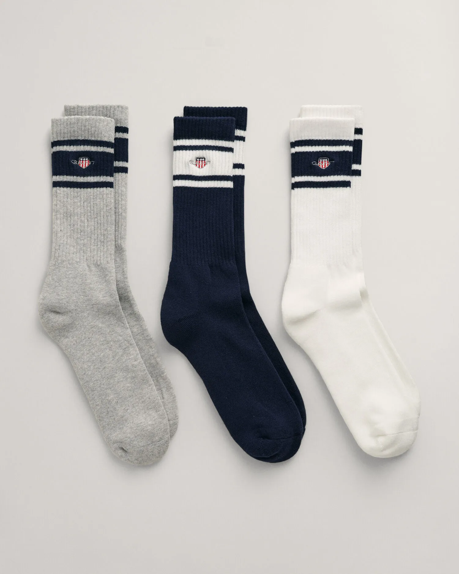 Paquete de tres pares de calcetines deportivos Shield