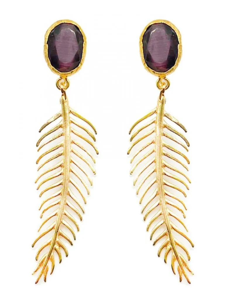 PENDIENTES LARGOS DE HOJITA DORADA CON DETALLE MARRON