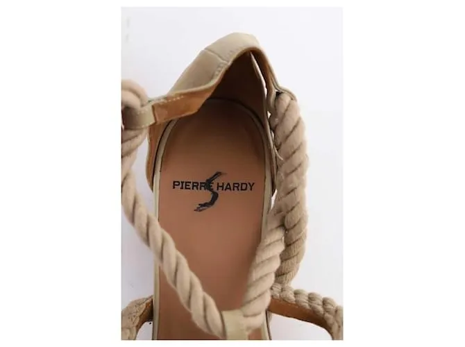 Pierre Hardy Sandalias de cuero Beige 